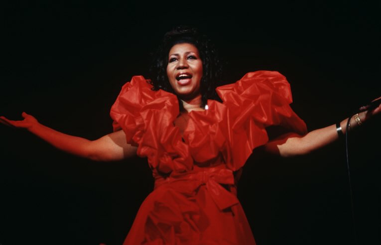 Aretha Franklin, photo, dies at 76