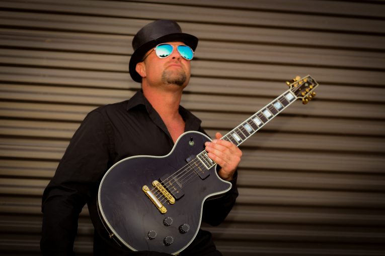 Shane Dwight, No One Loves Me Better, Album Review, Rock and Blues Muse