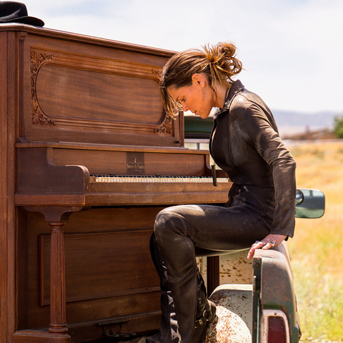 Photo: Beth Hart by Greg Watermann Beth Hart