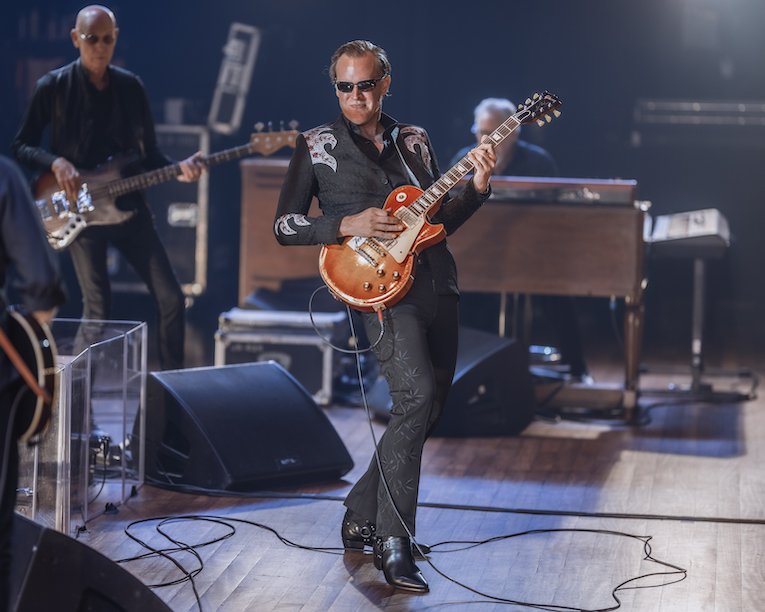 Joe Bonamassa photo