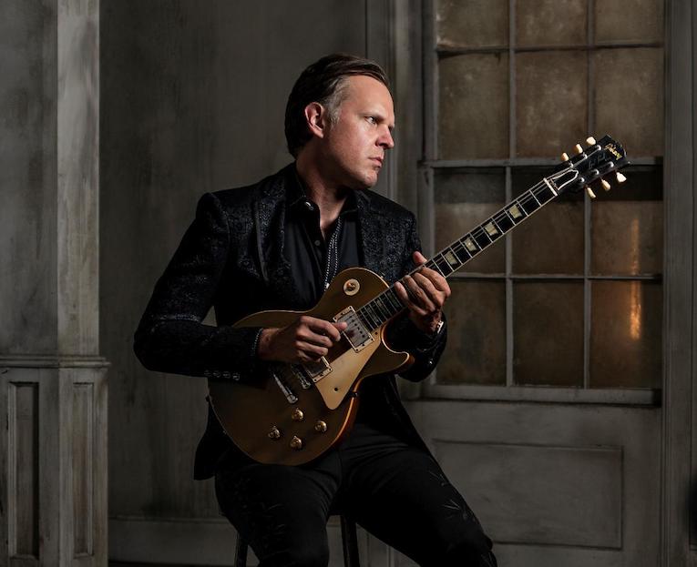 Joe Bonamassa photo