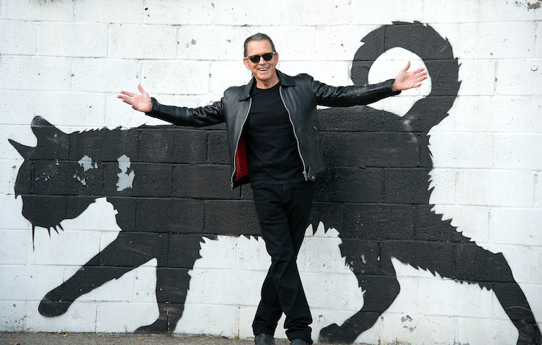 Tommy Castro photo