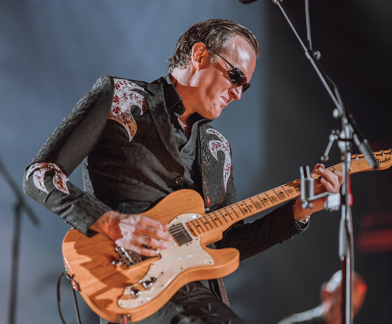 Joe Bonamassa photo