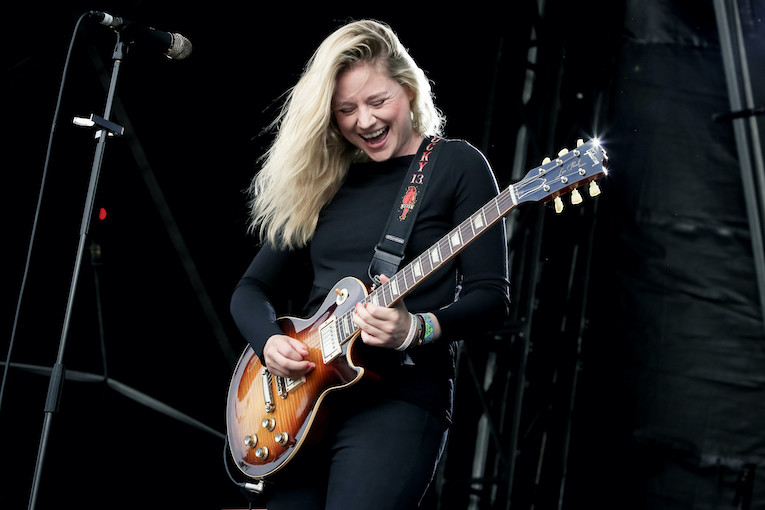 Joanne Shaw Taylor photo