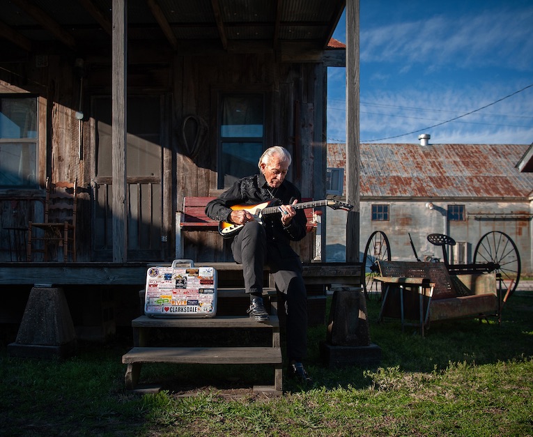 Charlie Musselwhite photo