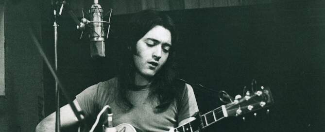 Rory Gallagher photo