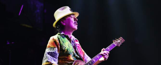 Carlos Santana photo