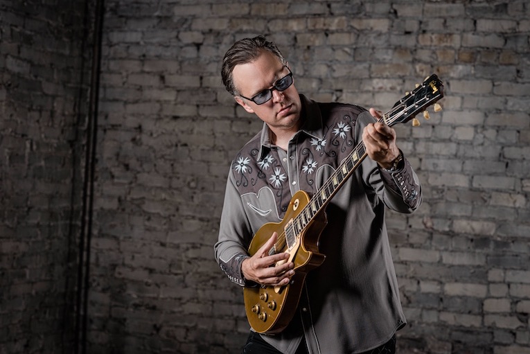 Joe Bonamassa, photo, new video, Known Unknowns