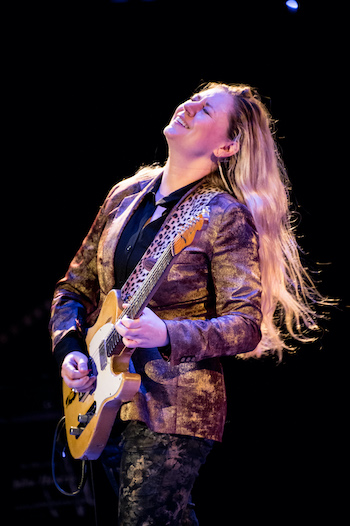 Joanne Shaw Taylor, photo, The Apex, Bury St Edmunds, England