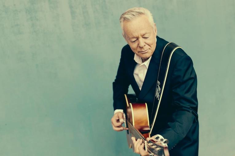 Tommy Emmanuel, photo, ‘White Freight Liner Blues’ Collab With Molly Tuttle