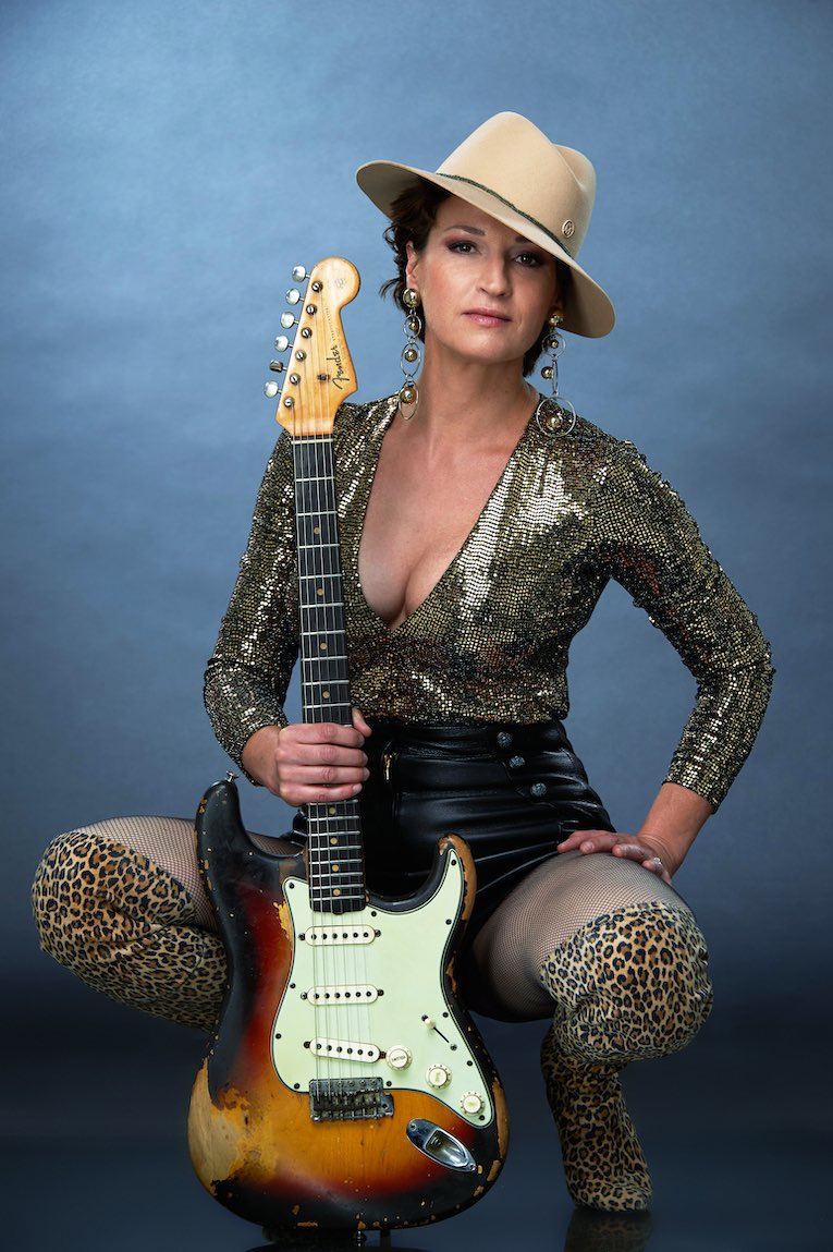 Ana Popovic, interview, photo