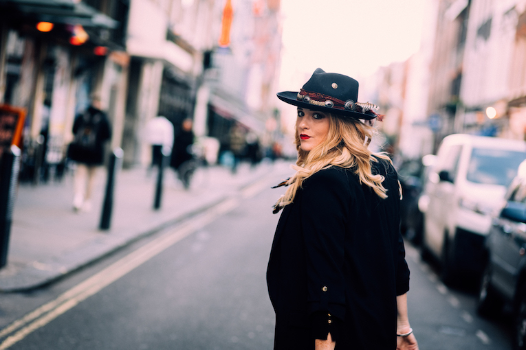 Elles Bailey, photo, Interview Elles Bailey