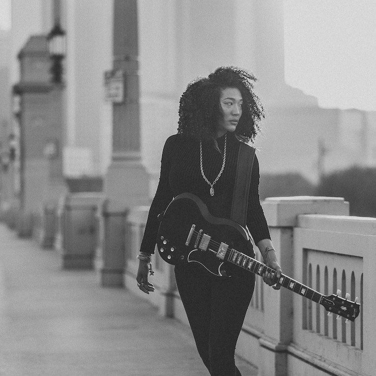 Judith Hill, photo, Runaway Train