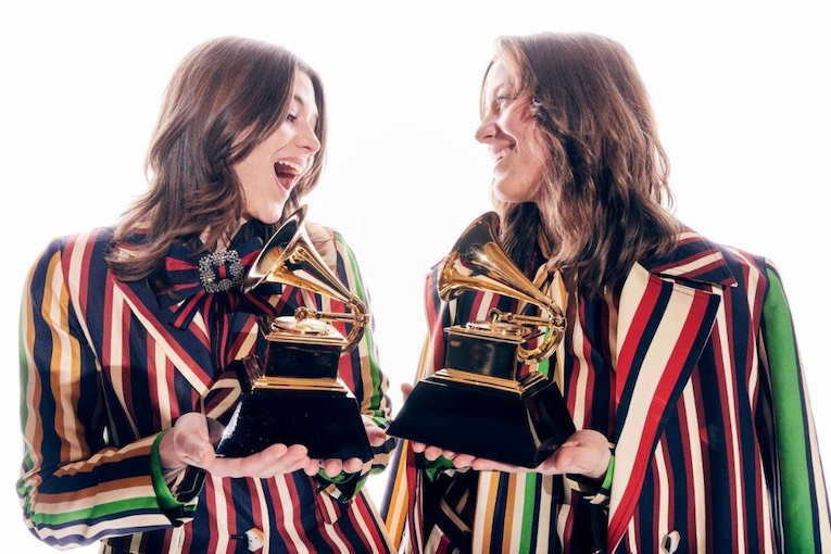 Larkin Poe, photo, Win Grammy for Blood Harmony 