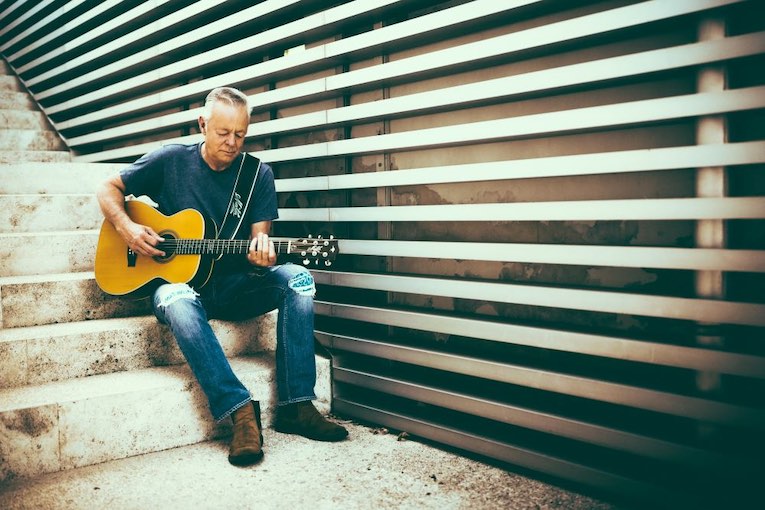 Tommy Emmanuel, photo, 'Mr. Guitar (Live)'