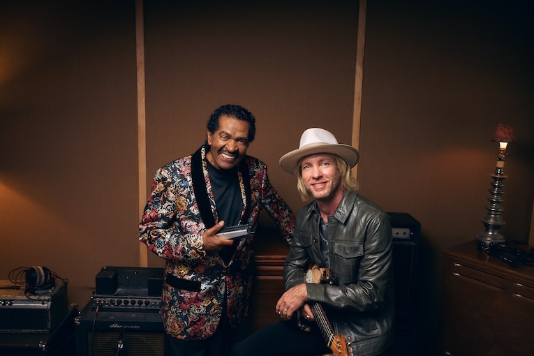 Bobby Rush and Kenny Wayne Shepherd, photo, Young Fashioned Ways 