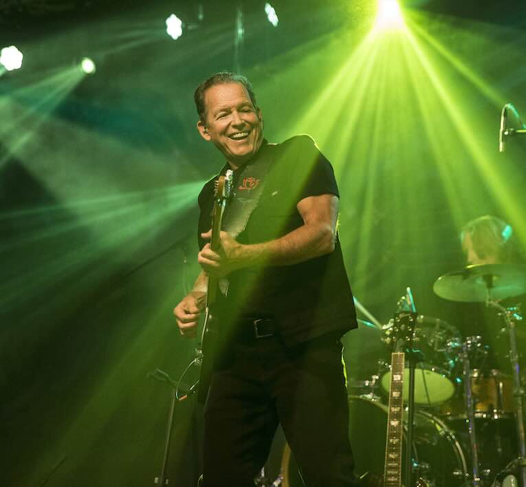 Tommy Castro, photo, Closer To The Bone Tour