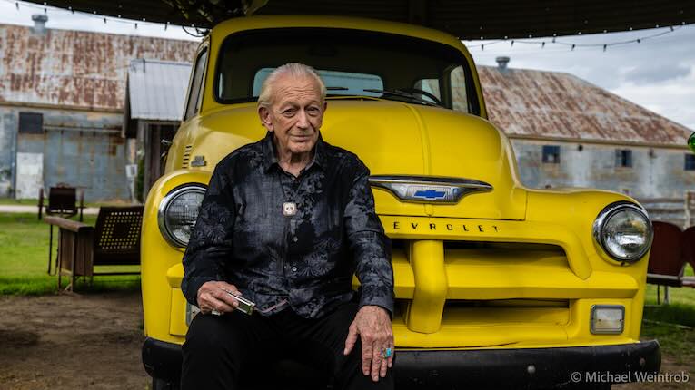 Charlie Musselwhite, photo, Lookout Highway 