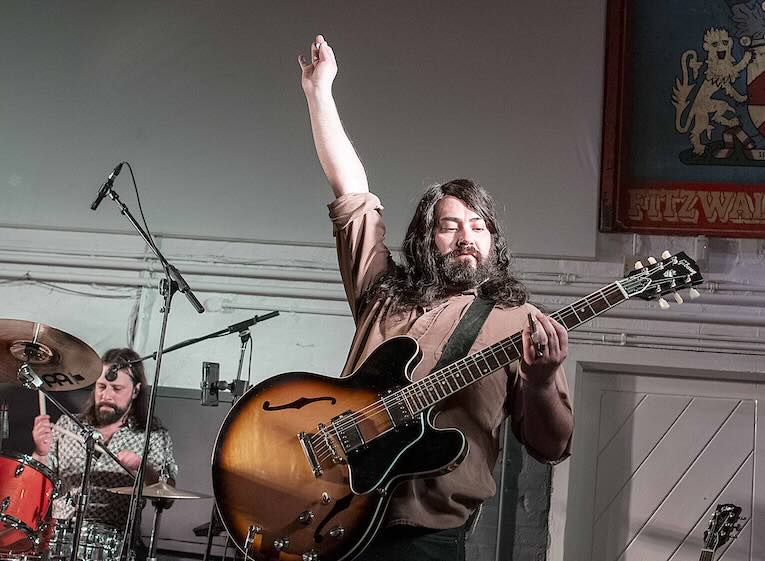 The Commoners, photo, gig review, The Old Brewery Store, Faversham, England
