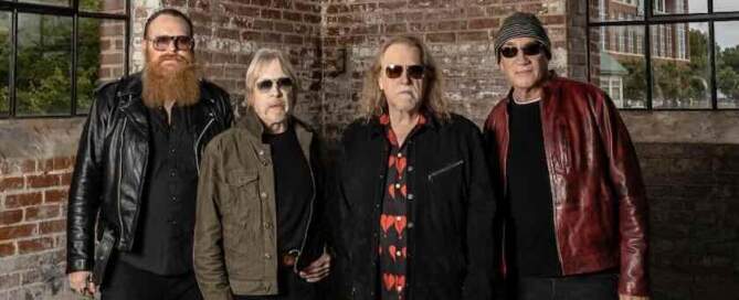 Gov't Mule, band photo, 'Back In The Saddle Tour'
