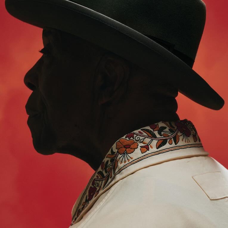 Buddy Guy, Ain't Done With The Blues, album cover